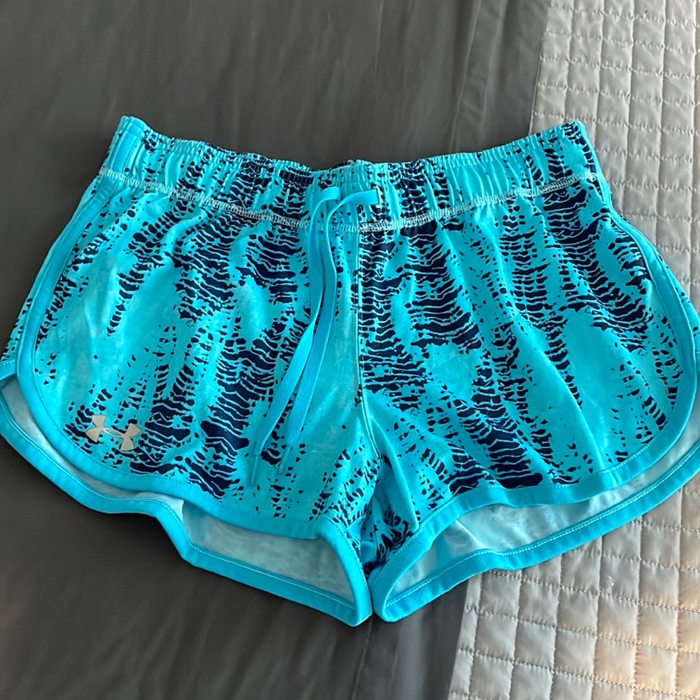 Small under armour shorts womens, I cut the tag out bc it was itchy